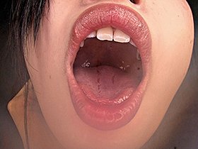 バーチャル映像で口臭吐き掛けられ、大量に唾も掛けられたい サンプル動画サムネイル